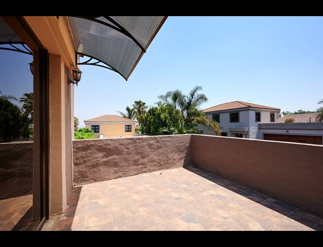 4 BEDROOM HOUSE SOLD IN HALFWAY GARDENS